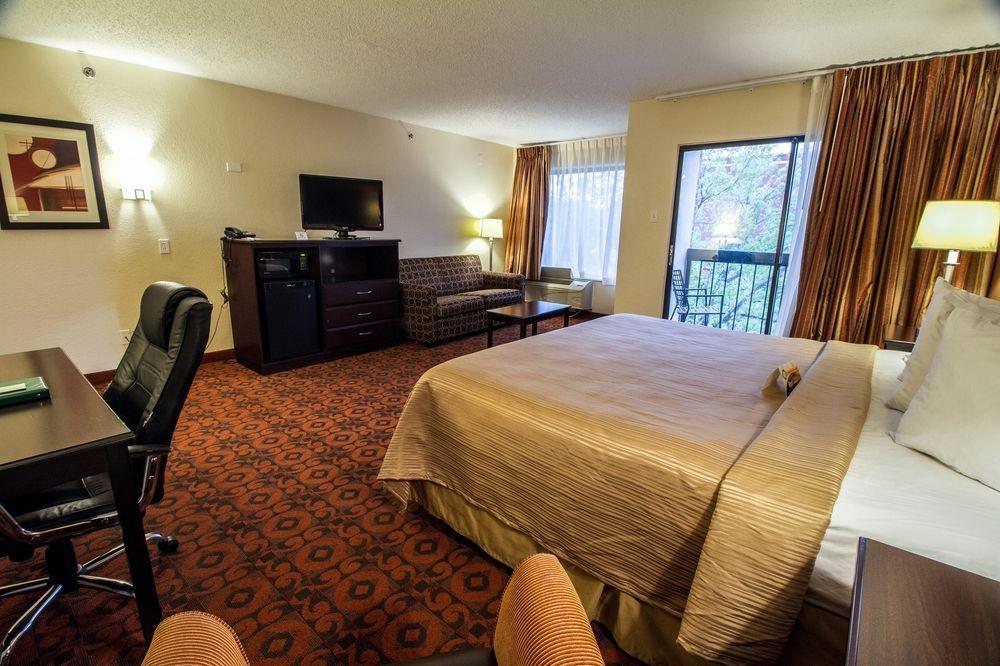 6 Ok Fairgrounds West Hotel Oklahoma City